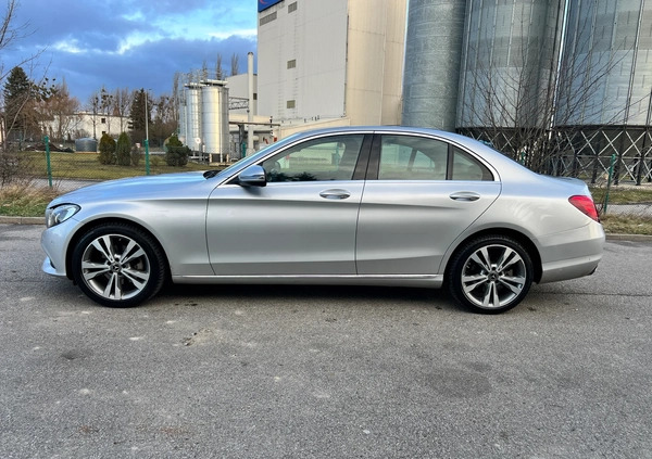 Mercedes-Benz Klasa C cena 74999 przebieg: 449000, rok produkcji 2018 z Tarnogród małe 277